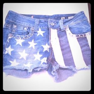 MISS ME 💎 American Flag shorts EUC size 26